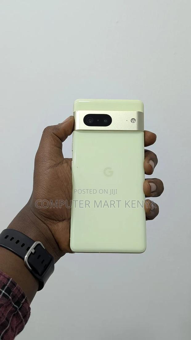Google Pixel 7 128 GB Yellow - thumbnail 2