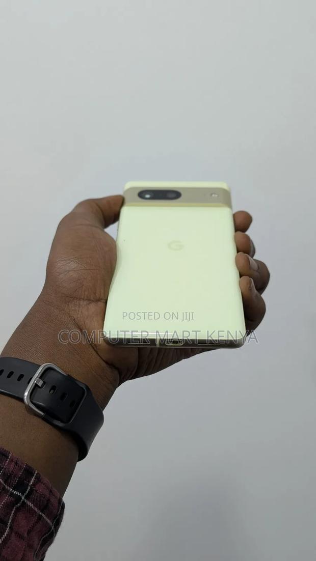 Google Pixel 7 128 GB Yellow - thumbnail 4