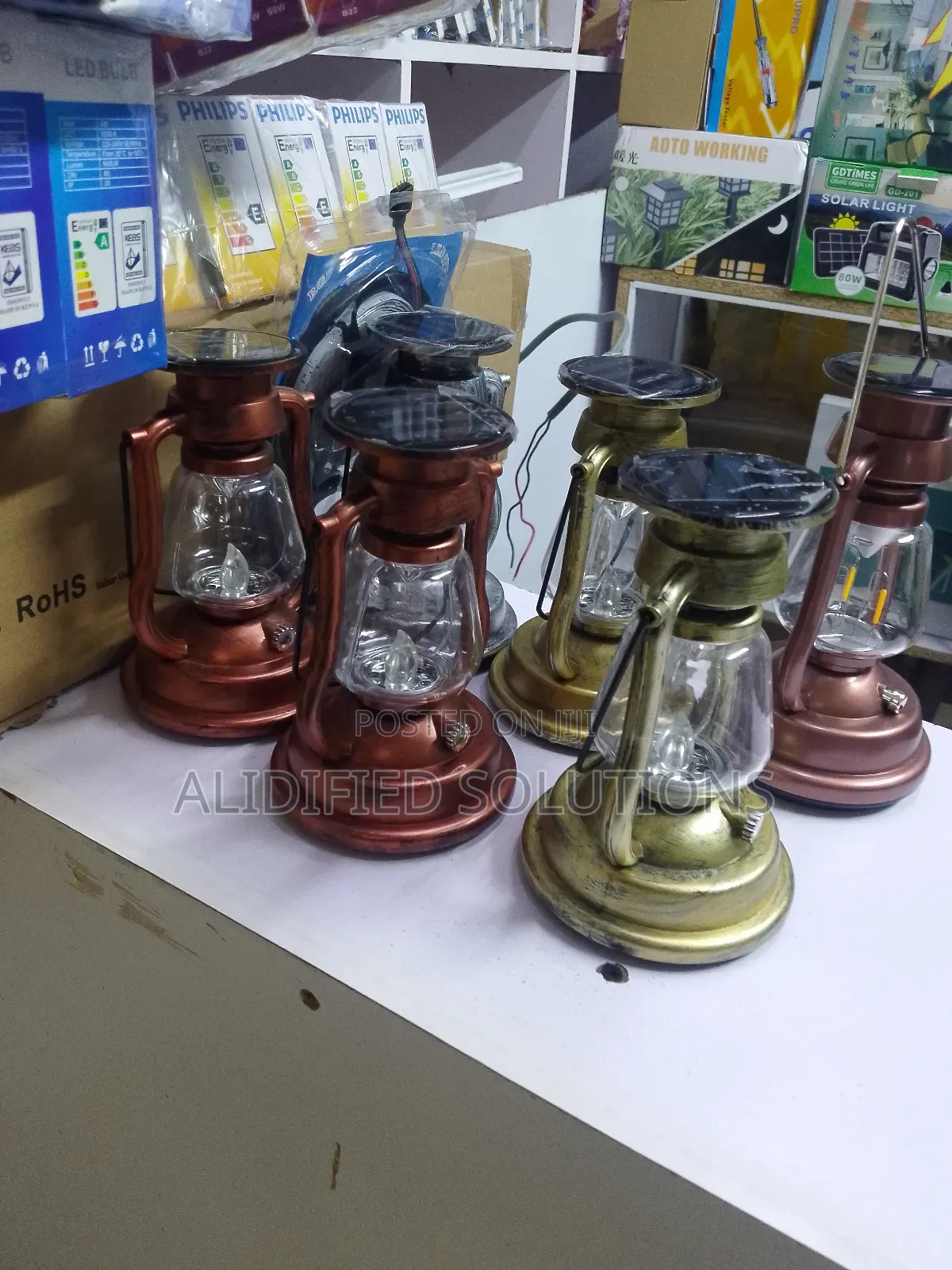 Super Bright Solar and Hand Crank Lamp