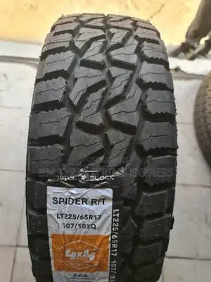 225 /65 R17 ROYAYBLACK TYRES (R/T) New Technology.