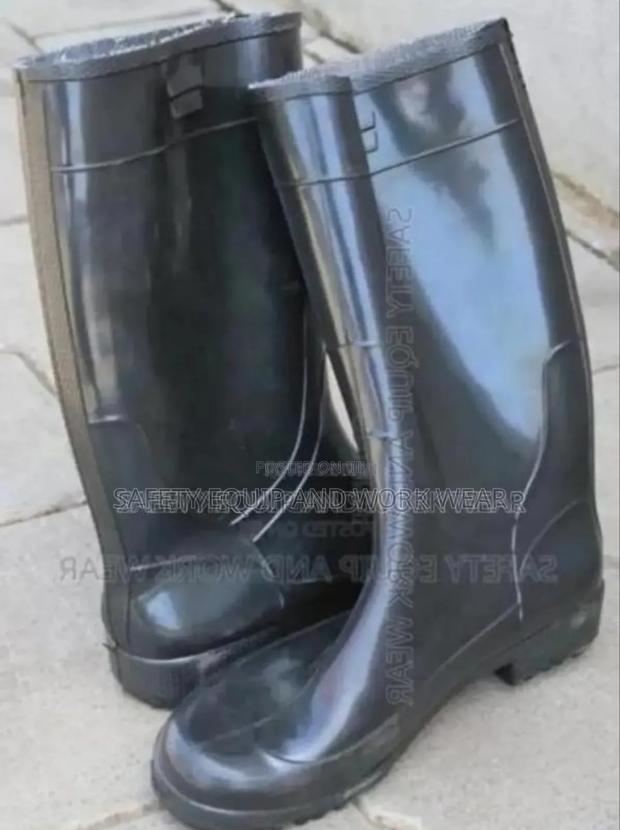 Black Light Duty Gumboots - main view