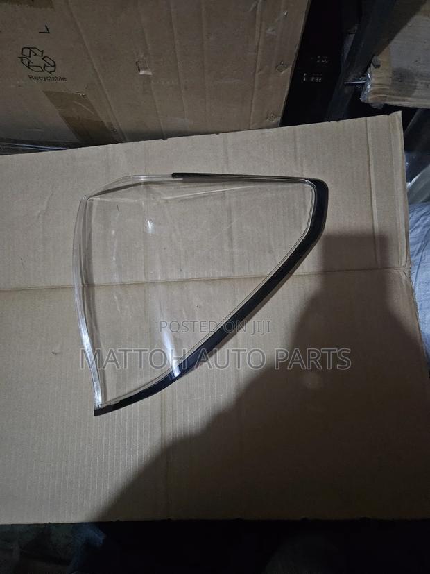 Subaru Forester Sh5 Tailight Lens