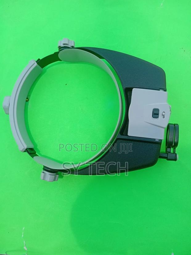 Magnifying Glass - thumbnail 3