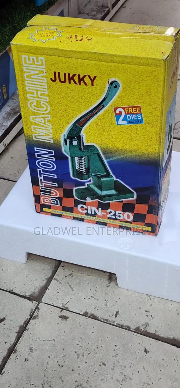 Recommend Juki Button Press Made in India - main view