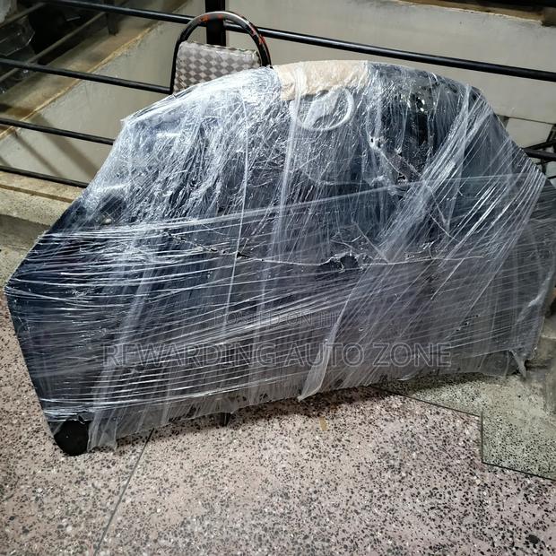 Toyota Wish 2014 Bonnet Black in Colour. - thumbnail 2
