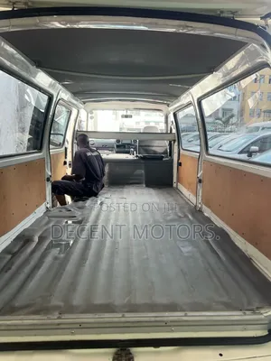 Toyota Dyna 2018 White