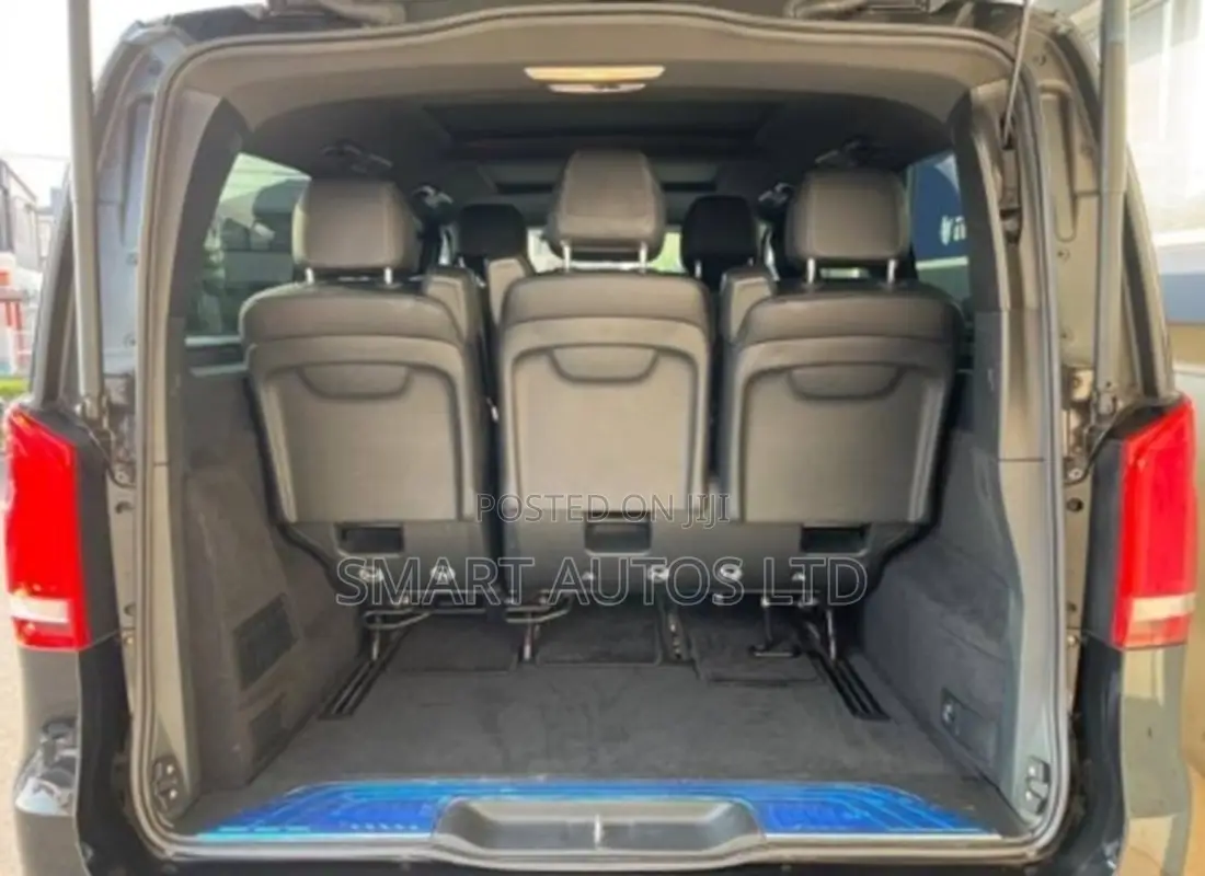 Mercedes-Benz V-Class 2017 Black