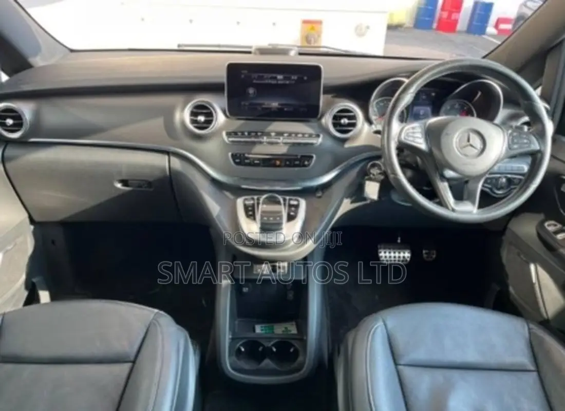 Mercedes-Benz V-Class 2017 Black