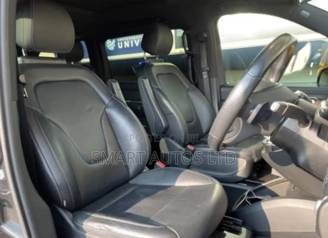 Mercedes-Benz V-Class 2017 Black