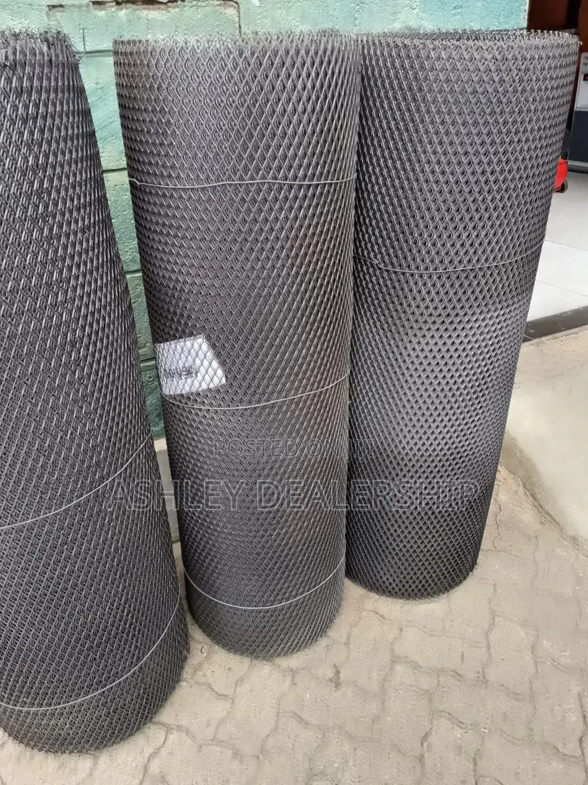 Raised Expandable Metal