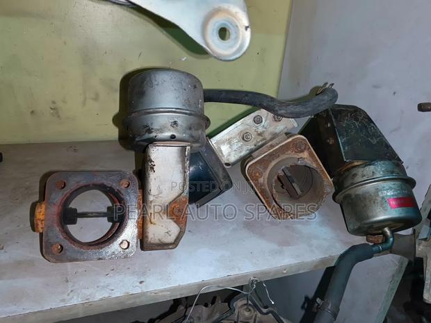 Exhaust Valve Isuzu 4.3