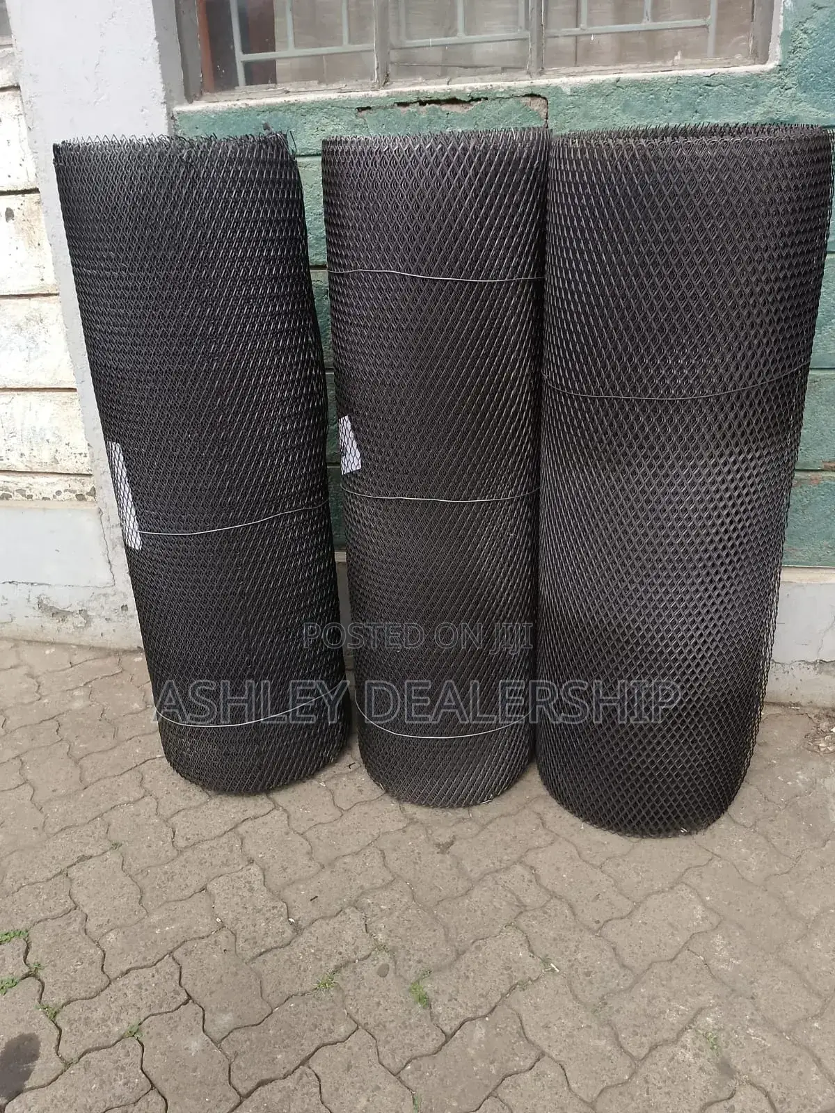 Expandable Standard Metal