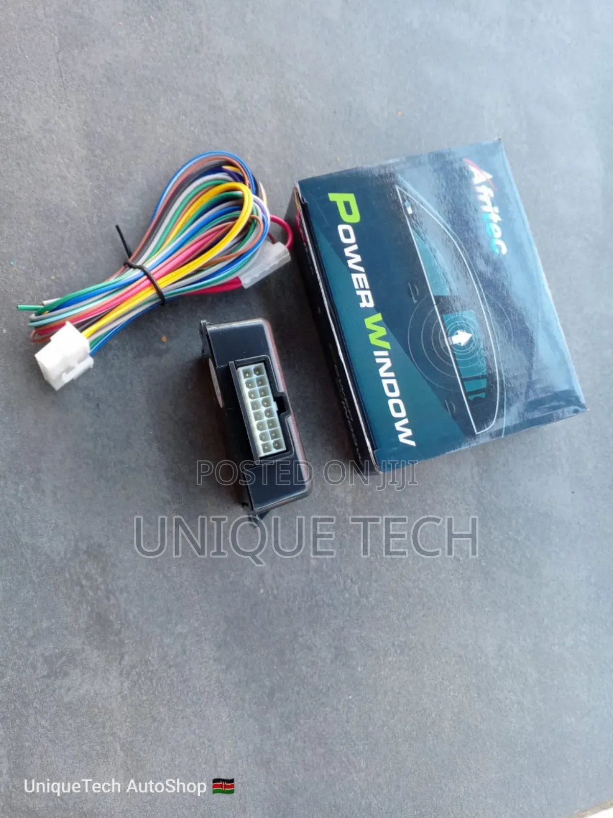 Universal Car Window Riser