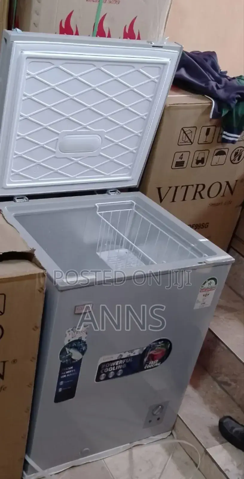 142 Litres Chest Freezer Vitron High Quality