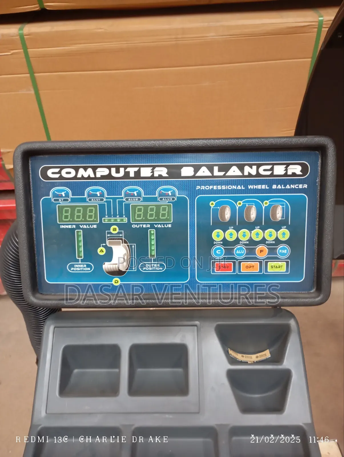 Wheel Balancer Machine S828 Computerised
