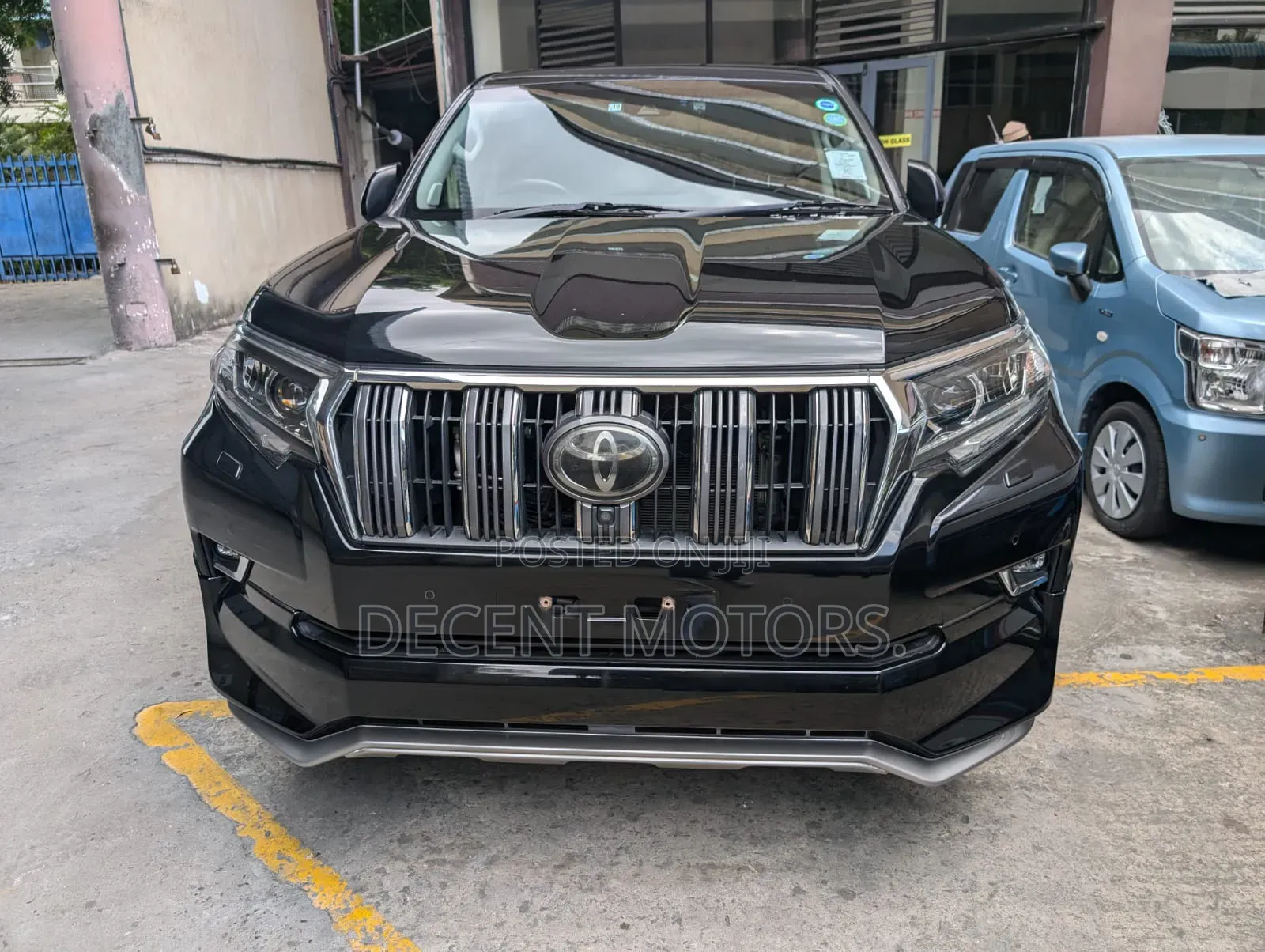 Toyota Land Cruiser Prado 2.8 2018 Black