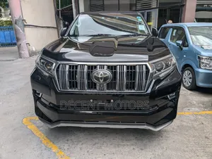 Toyota Land Cruiser Prado 2.8 2018 Black