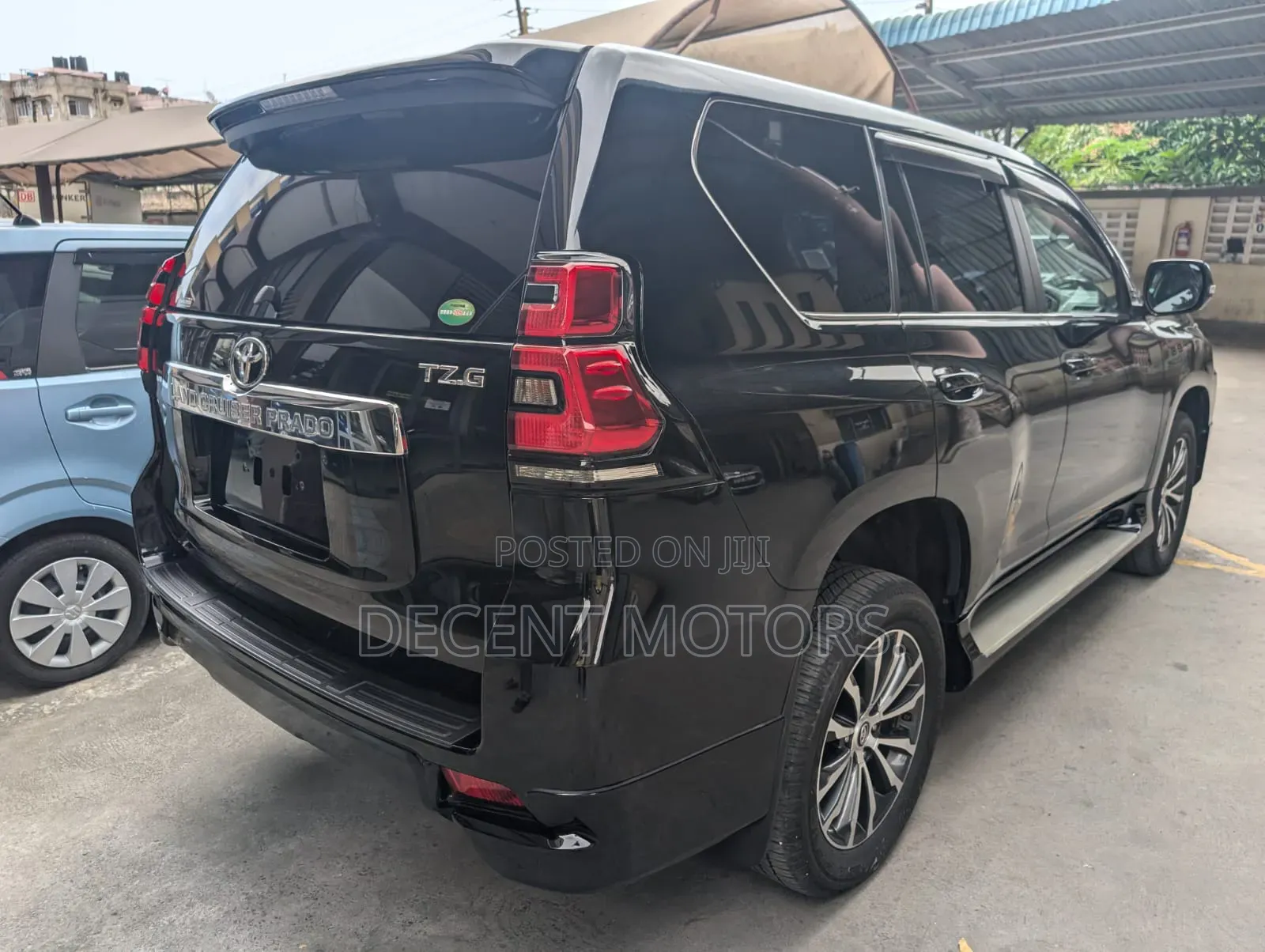 Toyota Land Cruiser Prado 2.8 2018 Black
