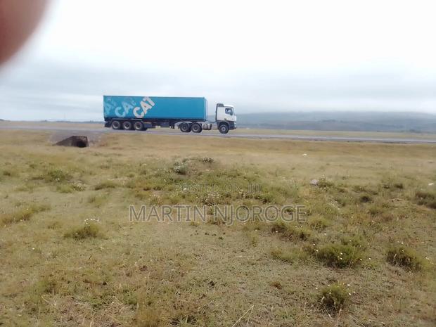 10 Acres Longonot Touching Tarmac - main view