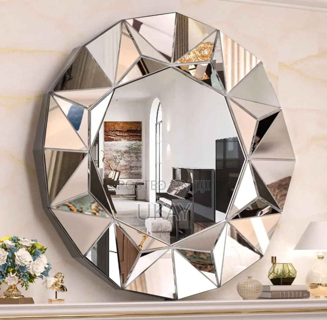 Decorative Round Glass Mirror.