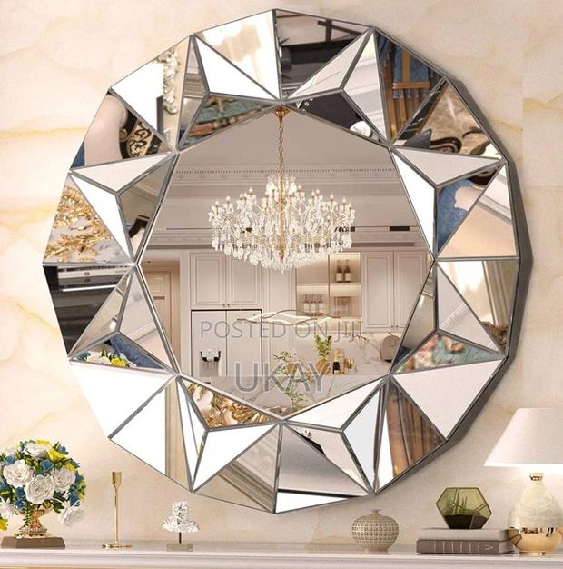 Decorative Round Glass Mirror. - thumbnail 2