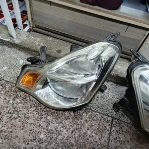 Nissan Sylphy (Blue Bad) 2008 Model Headlights.