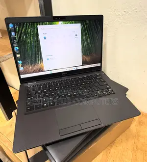 Laptop Dell Latitude 5300 8GB Intel Core i5 SSD 256GB