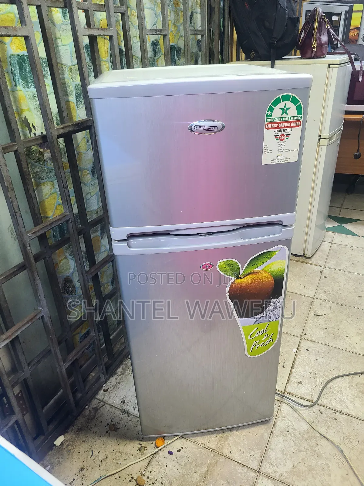 Min Silver 138litres Fridge