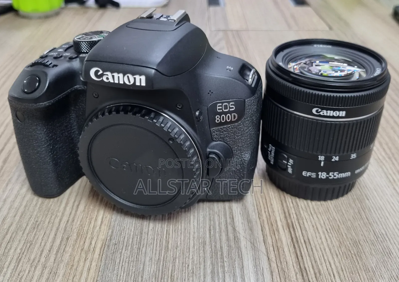 Canon Eos 800d With Ef-S 18-55mm 1:4-5.6 Is STM Lens