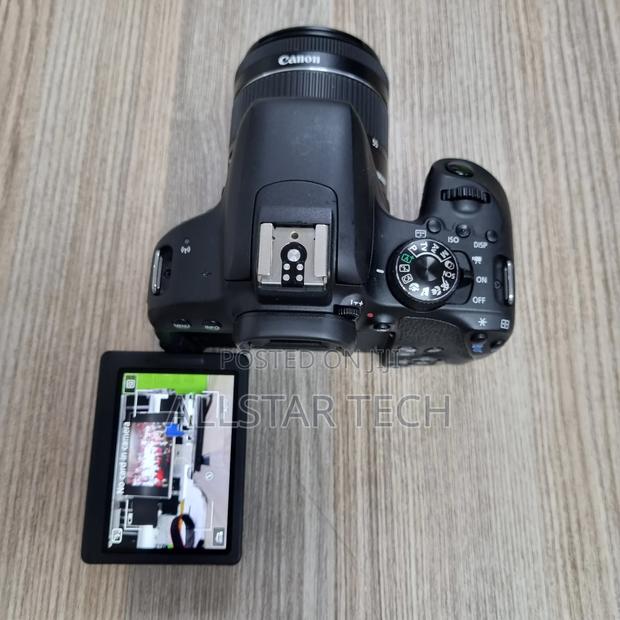 Canon Eos 800d With Ef-S 18-55mm 1:4-5.6 Is STM Lens - thumbnail 3