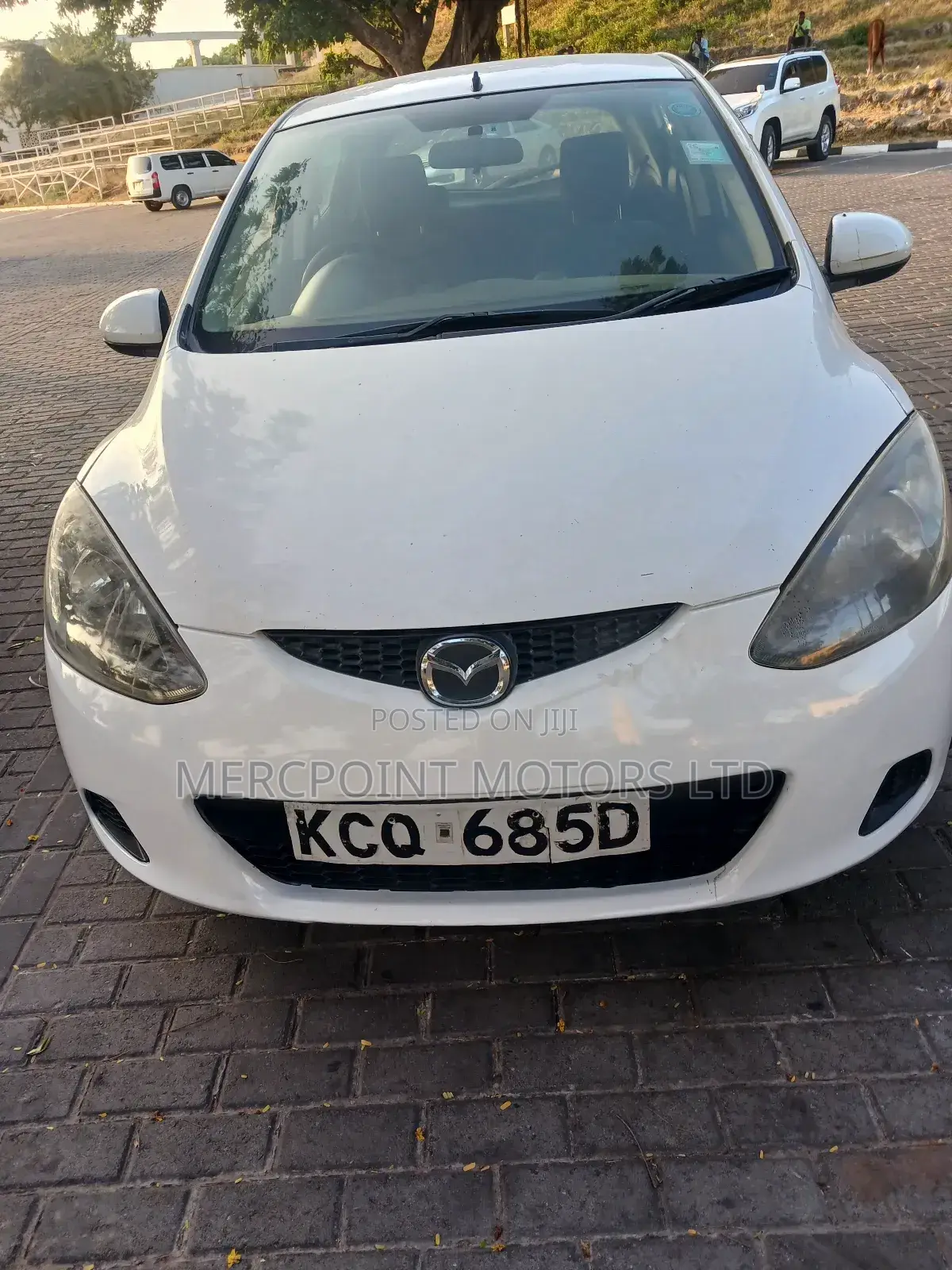 Mazda Demio 2011 Pearl