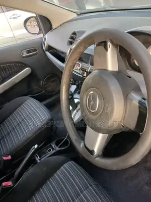 Mazda Demio 2011 Pearl