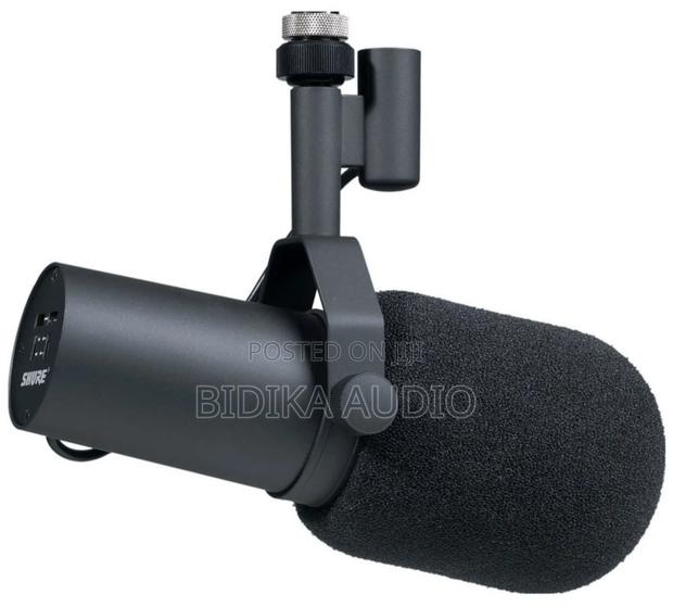 High Quality of Shure SM7B Microphone Available