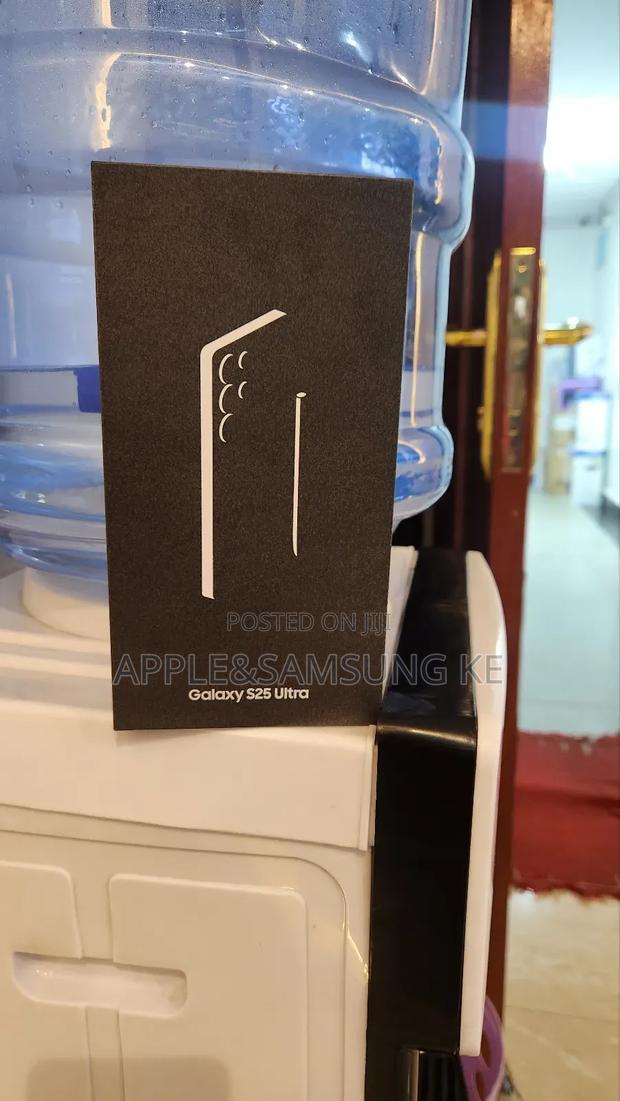 New Samsung Galaxy S25 Ultra 256 GB Black