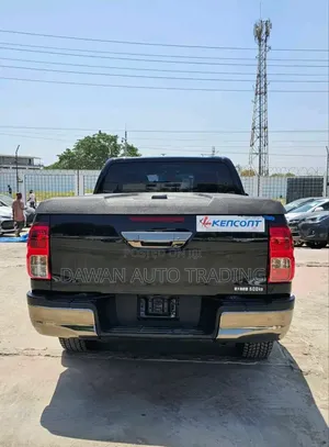 Toyota Hilux 2018 Black