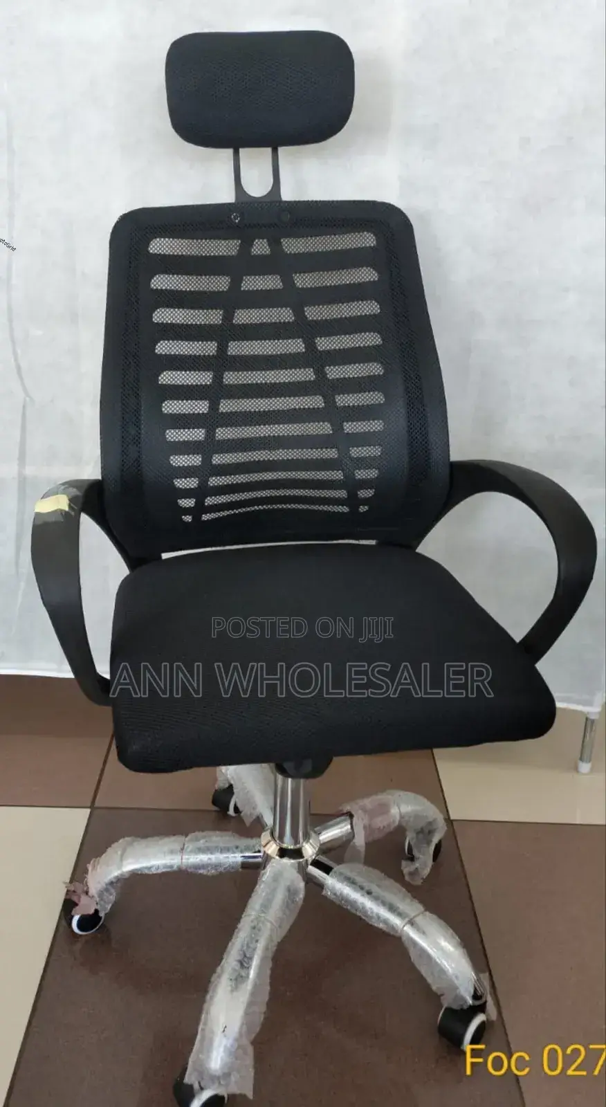 Black Office Chair/ Headrest