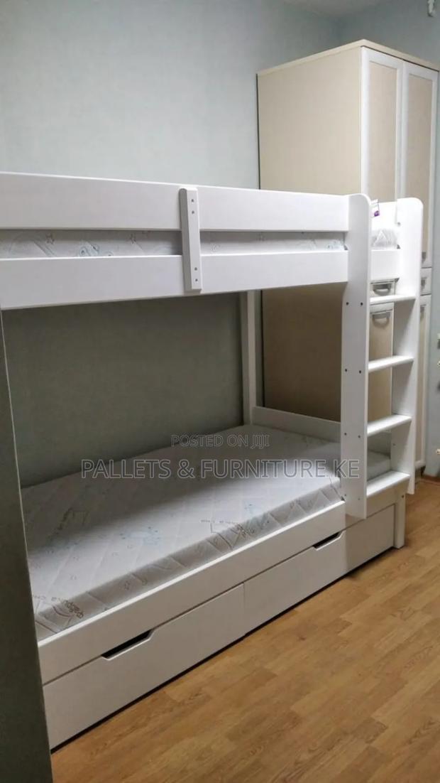 Whitewood Retreat Bunk