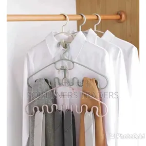 10 Pieces Waves Hanger
 a Set Blue,Green,Pink Available