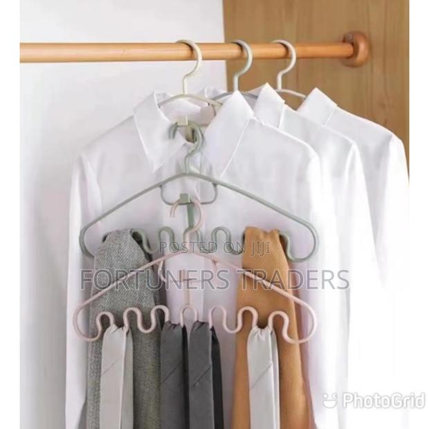 10 Pieces Waves Hanger
 a Set Blue,Green,Pink Available