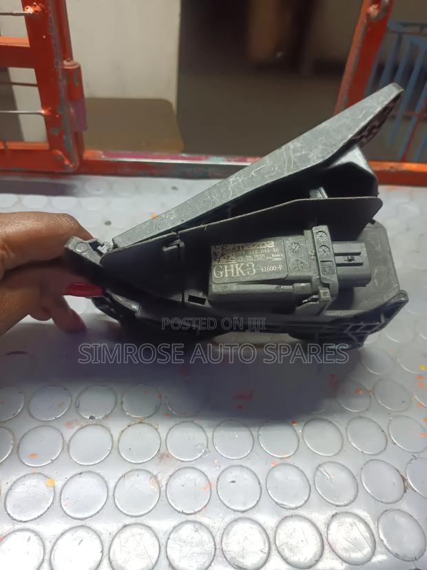 Mazda CX-9,6,3 Gas Acceleration Pedal Sensor