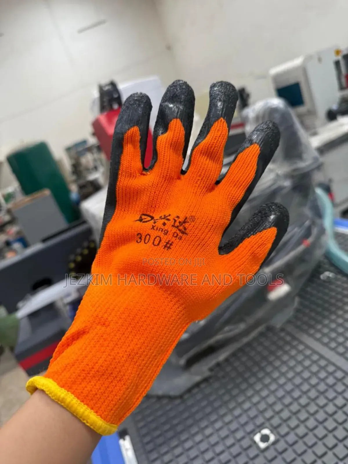 Safety Gloves/Diamond Grip Gloves