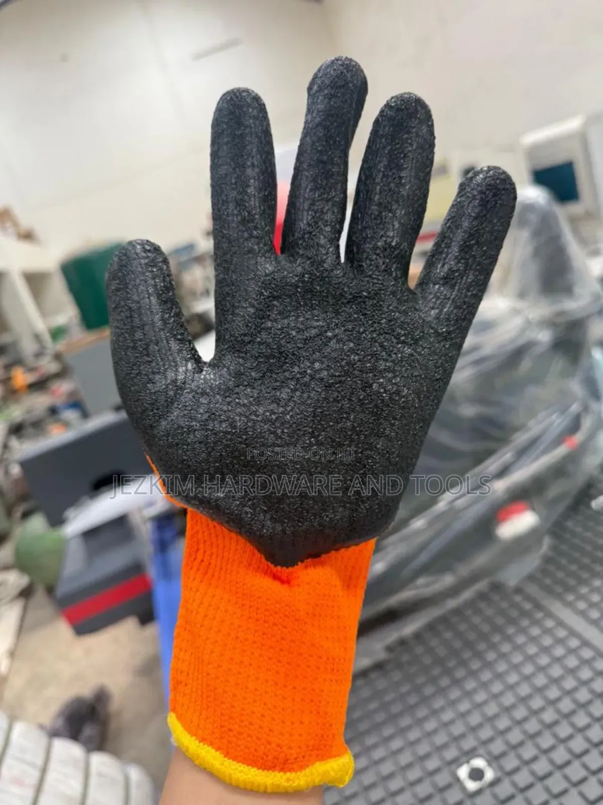 Safety Gloves/Diamond Grip Gloves