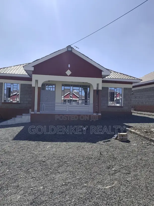 3bdrm Bungalow in Kitengela for sale