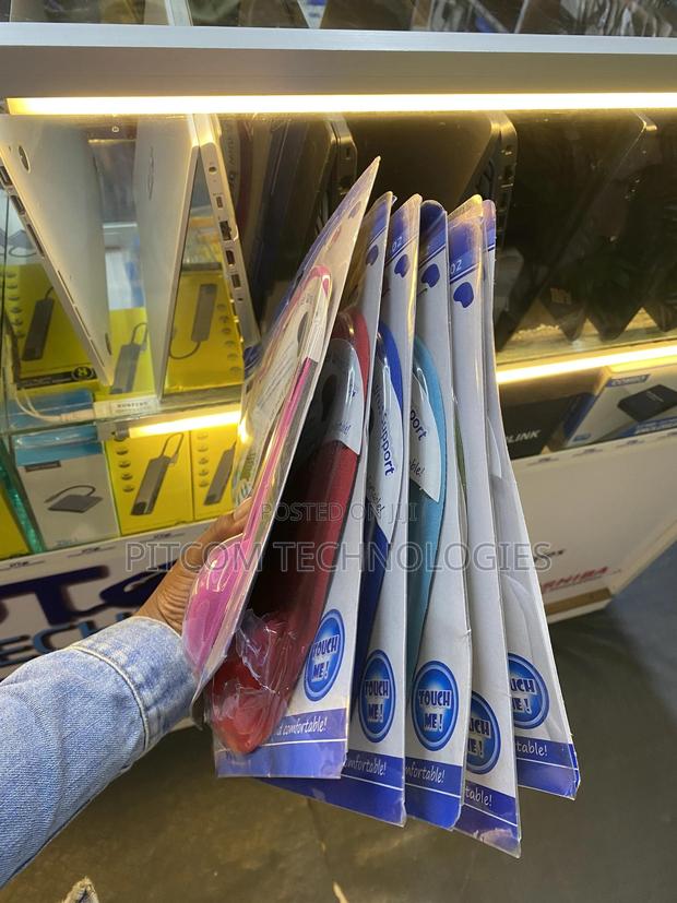 Ergonomic Mousepad With Gel Wrist Support - thumbnail 7