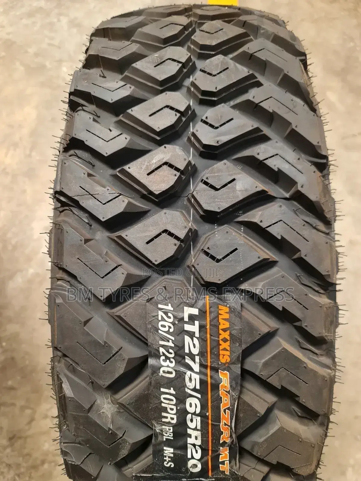 275/65 R20 Maxxis (Razr) Mt.