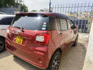 Toyota Passo 2016 Red