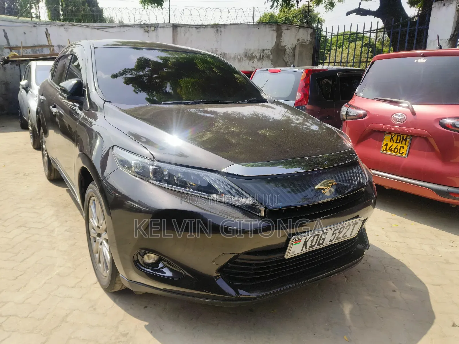 Toyota Harrier 2016 Black