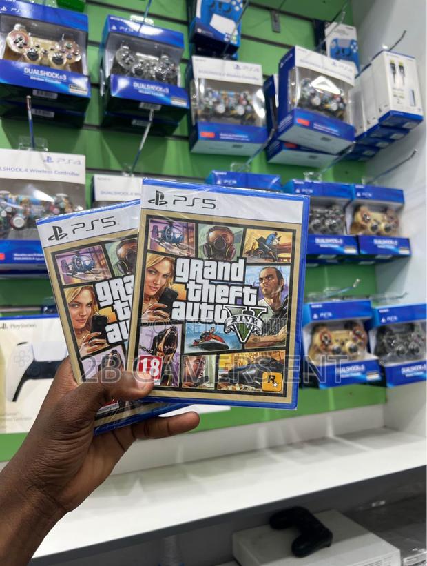 GTA v Ps5 (Used New) - thumbnail 3