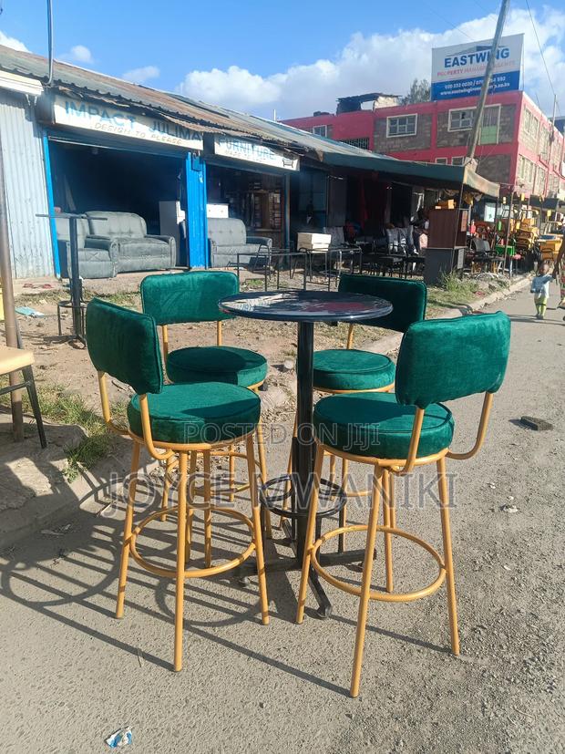 High Bar Set or Counter Set, Emarld Green Stools  - thumbnail 2