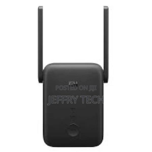 Xiaomi Mi Wifi Range Extender AC1200 - main view